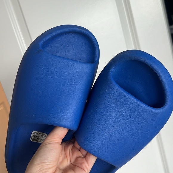 2023
Yeezy Slides 'Azure' completely new - Picture 2 of 2